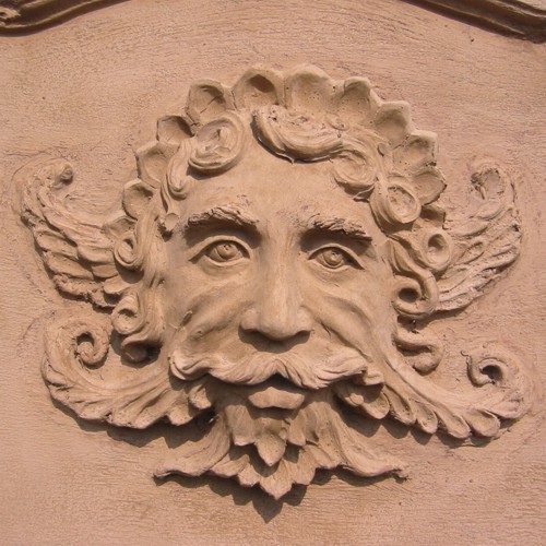 Detalle de cabeza de Zeus